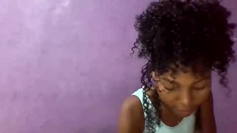 Snapshot of jamila531017 chatting on 01.12.26 jamila531017 online show from 01.12.26
