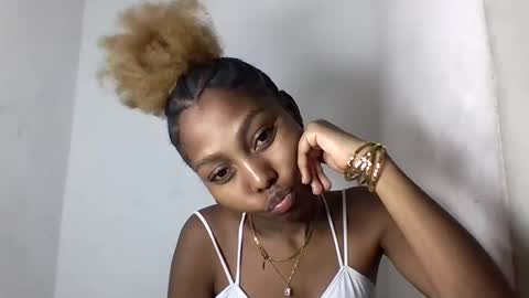 Snapshot of jamila531017 chatting on 05.30.26 jamila531017 online show from 05.30.26