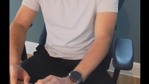 Snapshot of jammyedge chatting on 10.10.25 Jammy online show from 10.10.25