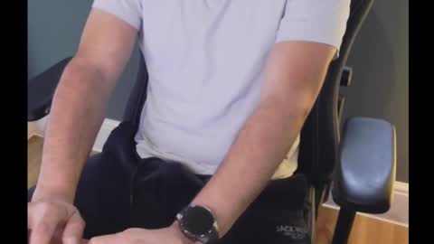 Snapshot of jammyedge chatting on 10.20.25 Jammy online show from 10.20.25