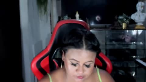 jan_milkhot online show from 03.06.25