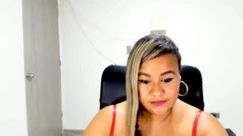 jan_milkhot online show from 04.12.26