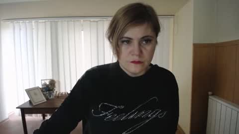 janaloveli online show from 12.19.24