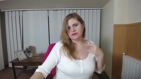 janaloveli online show from 12.28.24