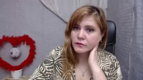 janaloveli online show from 02.14.25