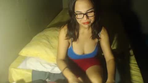Snapshot of jane_phaiyoth69 chatting on 12.27.24 JANE online show from 12.27.24