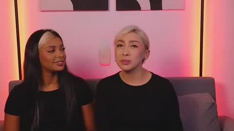 Snapshot of janehart_ chatting on 03.10.25 Jane online show from 03.10.25