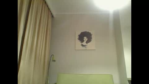 Snapshot of janet_jay_ chatting on 12.10.24 Janet online show from 12.10.24