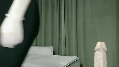 Snapshot of janet_jay_ chatting on 12.31.24 Janet online show from 12.31.24