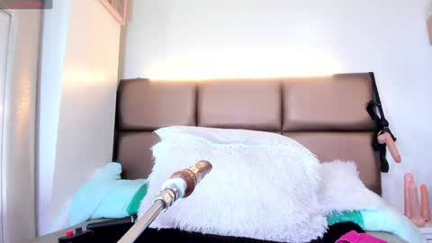 Janette online show from 01.28.25