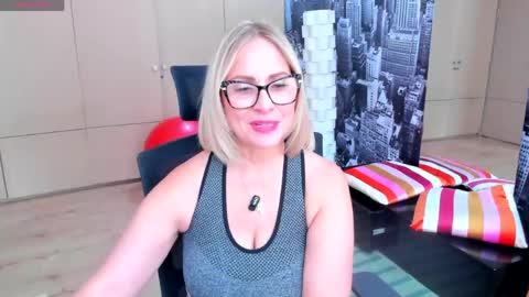 JANE TURNER MILF online show from 05.11.26