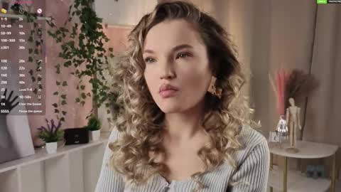 Hi Im Alice and here youll find something online show from 12.21.25