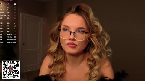 Hi Im Alice and here youll find something online show from 01.09.26