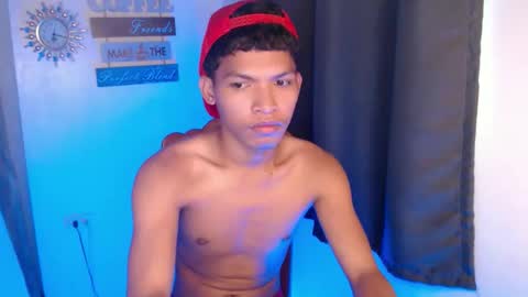 janlloyd04 online show from 09.26.25