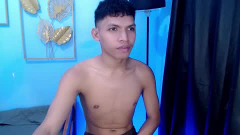 janlloyd04 online show from 04.16.26