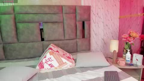 Janna Casey online show from 10.25.25