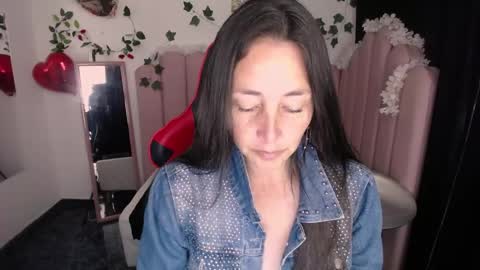 janneth16 online show from 04.24.26