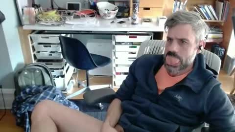 Snapshot of jareth_returns chatting on 11.01.25 jareth_returns online show from 11.01.25