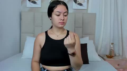 Jaslyn online show from 01.13.25