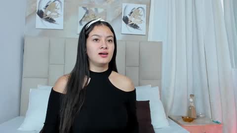 Jaslyn online show from 01.14.25