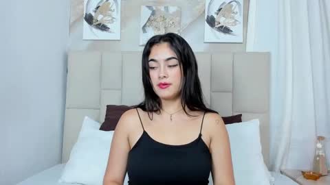 Jaslyn online show from 01.23.25