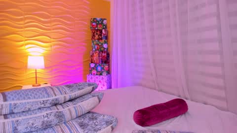 Snapshot of jasmiinevans chatting on 12.13.24 Jasmin Evans online show from 12.13.24