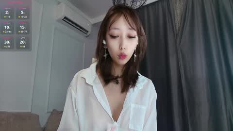 Snapshot of jasmilee chatting on 06.01.26 Jasmine online show from 06.01.26