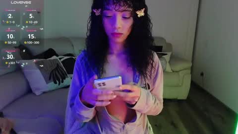 Snapshot of jasmine_019 chatting on 01.24.25 J- next transmission december 4 online show from 01.24.25