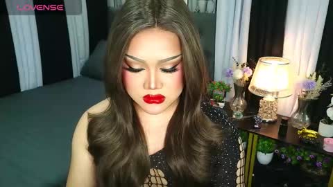 Jasmine Brandy online show from 11.01.25