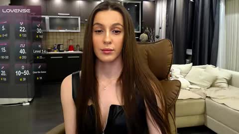 Snapshot of jasmine_doll_ chatting on 06.06.26 Jasmine online show from 06.06.26
