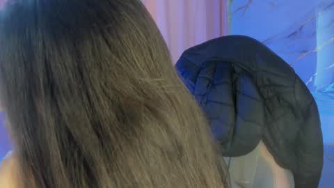 Snapshot of jasmine_hyper_1 chatting on 01.14.25 Jas online show from 01.14.25