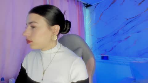 Snapshot of jasmine_hyper_1 chatting on 01.24.25 Jas online show from 01.24.25