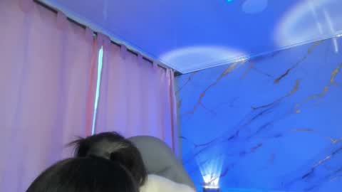 Snapshot of jasmine_hyper_1 chatting on 02.11.25 Jas online show from 02.11.25