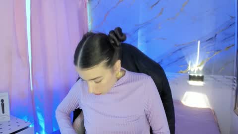 Snapshot of jasmine_hyper_1 chatting on 03.10.25 Jas online show from 03.10.25