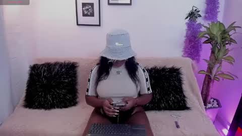 Snapshot of jasminecampbell chatting on 04.28.26 Instagram jasminecampbell1 online show from 04.28.26