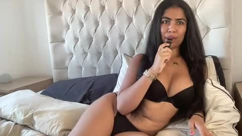 Jasmine Fox  online show from 07.09.26