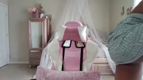 JasmineKay online show from 03.30.26