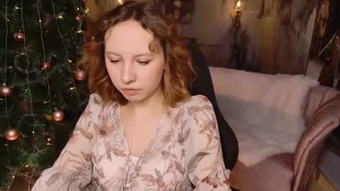 Snapshot of jasminemilko chatting on 12.17.25 Jasmine online show from 12.17.25