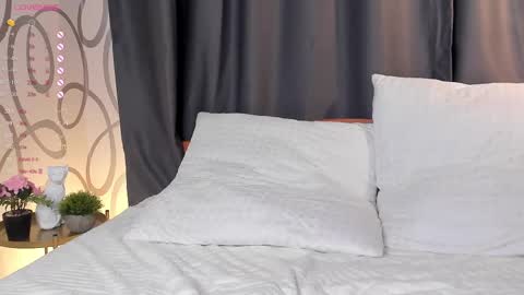 Snapshot of jasminetoy chatting on 03.07.25 Kiki online show from 03.07.25