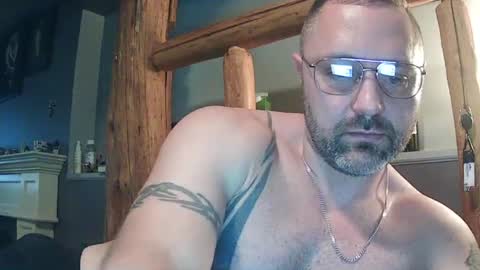 Snapshot of jasonskink99 chatting on 12.31.24 jasonskink99 online show from 12.31.24