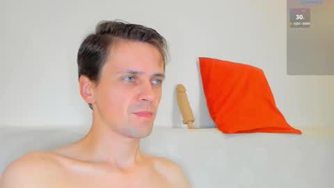 Snapshot of jasper_sun chatting on 09.30.25 Jasper online show from 09.30.25