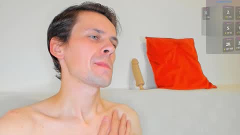 Snapshot of jasper_sun chatting on 10.10.25 Jasper online show from 10.10.25