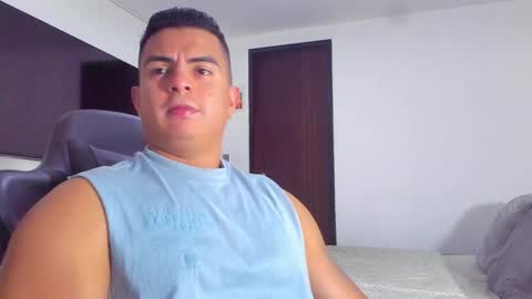 JBrooksXx online show from 02.14.25