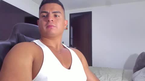 JBrooksXx online show from 02.18.25