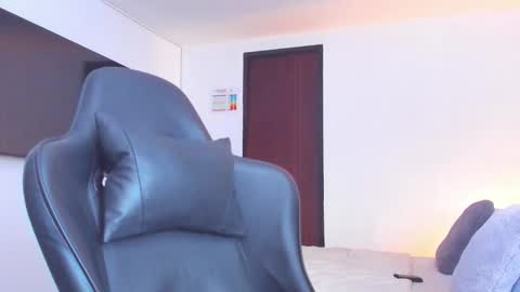 JBrooksXx online show from 09.11.25