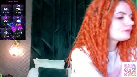 Snapshot of jass_kiss chatting on 09.23.25 Charlotte online show from 09.23.25