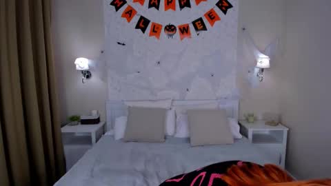 Snapshot of jass_kiss chatting on 10.27.25 Charlotte online show from 10.27.25