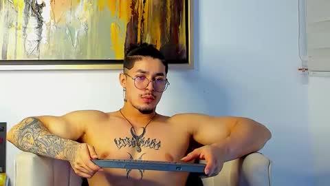 Lil Dark online show from 12.14.25