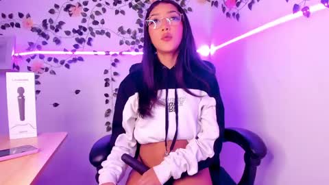 Jaulyn online show from 04.17.26