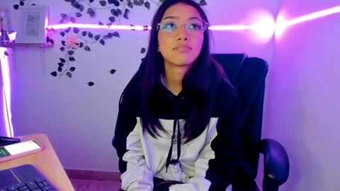 Jaulyn online show from 04.18.26